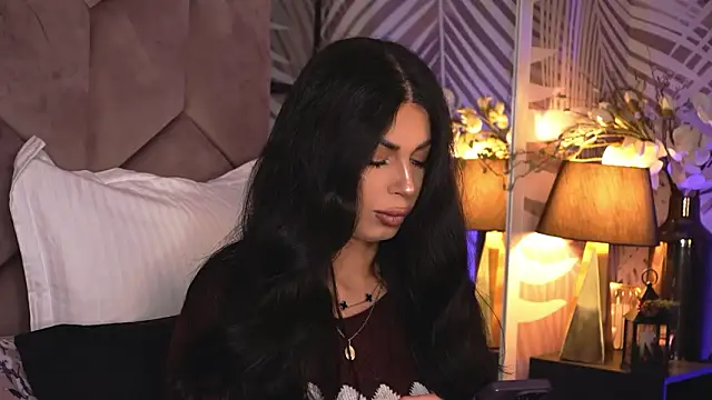 EvaRhea online show from 02/04/26, 04:29