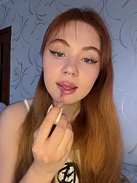 LunaMillie online show from 02/23/26, 11:29