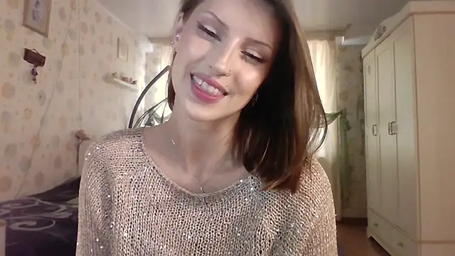 RuxaShade online show from 10/22/25, 11:10