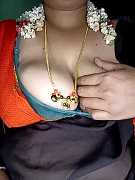 Geetha227 online show from 11/13/25, 03:55