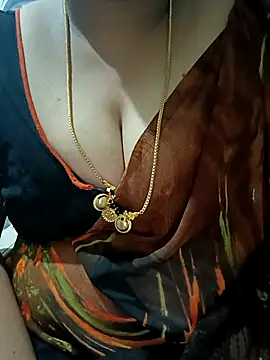 Geetha227 online show from 04/15/26, 11:49