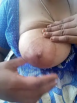 Snapshot of Geetha227 chatting on 05/31/26, 02:42 Geetha227 online show from 05/31/26, 02:42