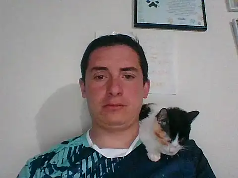 Snapshot of mickseb89 chatting on 10/08/25, 10:40 mickseb89 online show from 10/08/25, 10:40