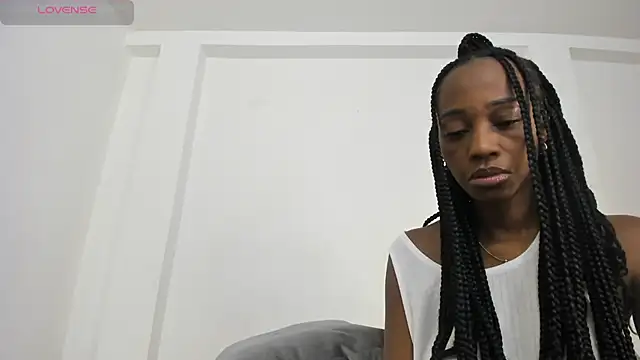 Snapshot of Ebony_danik chatting on 11/12/25, 01:06 Ebony danik online show from 11/12/25, 01:06