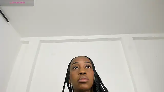 Snapshot of Ebony_danik chatting on 11/13/25, 01:48 Ebony danik online show from 11/13/25, 01:48