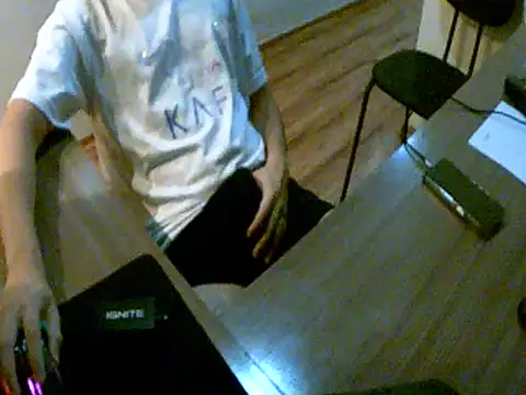 Novinhopirocudo07 online show from 06/11/26, 10:08