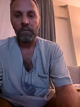 scarpion221017 online show from 09/09/25, 08:19