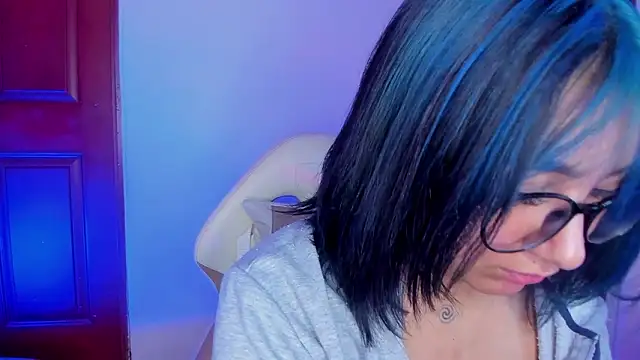 Snapshot of sophiievv chatting on 01/31/26, 07:56 sophiievv online show from 01/31/26, 07:56