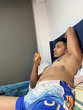 Snapshot of JeanLust chatting on 10/03/25, 01:57 JeanLust online show from 10/03/25, 01:57