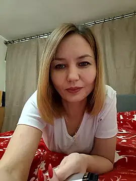 Snapshot of VeroLoverx chatting on 01/07/26, 07:16 VeroLoverx online show from 01/07/26, 07:16