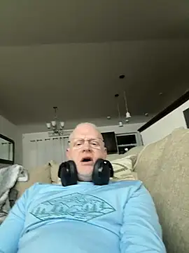 1Silverfox4you online show from 01/12/26, 09:47