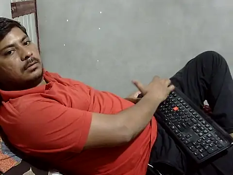 Ajmersingh335512 online show from 03/10/26, 04:01