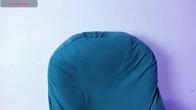 Tsuki Maru online show from 04/20/26, 08:10