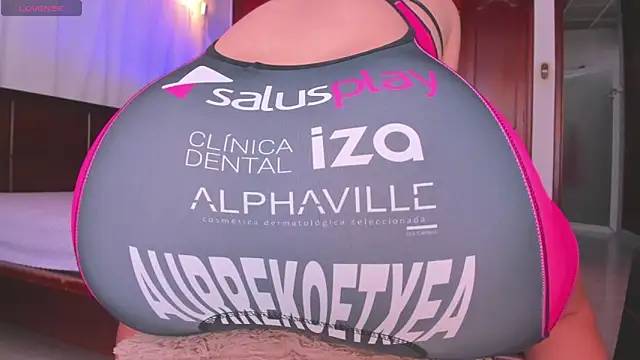 Shantal 777 online show from 04/21/26, 02:01