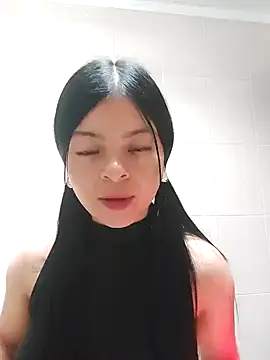 LunaJacobs online show from 05/14/26, 08:48