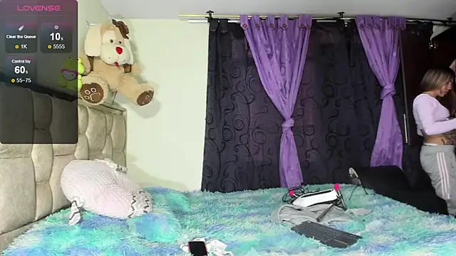 skinnyanddaphne online show from 03/09/26, 06:45