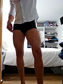 Snapshot of Latinfogoso84 chatting on 09/08/25, 08:08 Latinfogoso84 online show from 09/08/25, 08:08