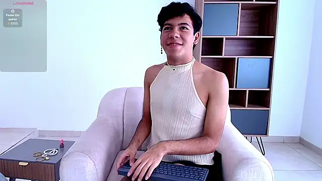 E R O S  online show from 11/07/25, 07:47