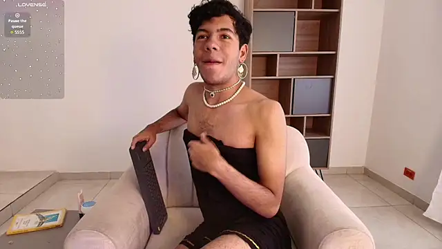 E R O S  online show from 11/16/25, 07:52