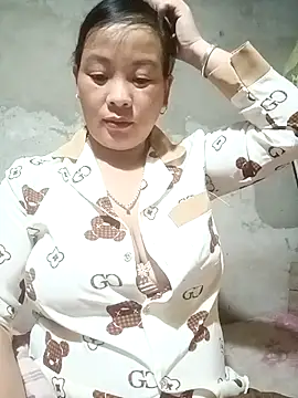 ningchun20 online show from 11/14/25, 02:16