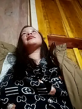 ningchun20 online show from 12/22/25, 03:53