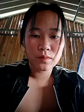 ALIENHR38 online show from 11/08/25, 12:33