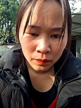 ALIENHR38 online show from 12/21/25, 01:57