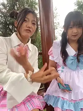 xixi 28 online show from 10/03/25, 02:52