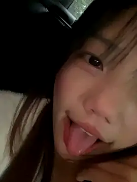 xixi 28 online show from 10/11/25, 02:44