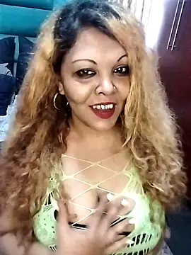 hemilynthomas2467 online show from 11/23/25, 10:48