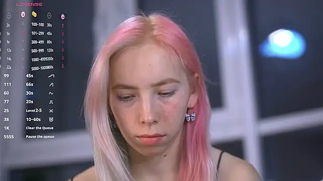 JuliannaWenger online show from 11/23/25, 03:45