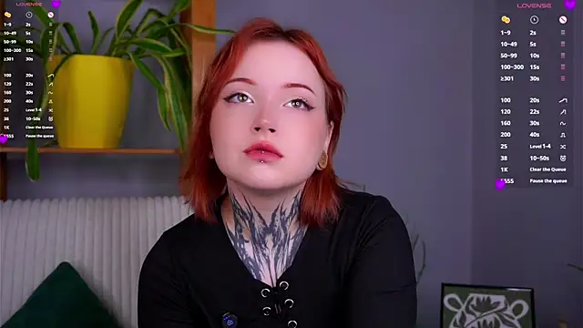 MarnaHarbor online show from 10/19/25, 01:23