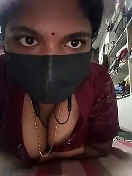 Snapshot of swetha01430 chatting on 09/16/25, 03:57 swetha01430 online show from 09/16/25, 03:57