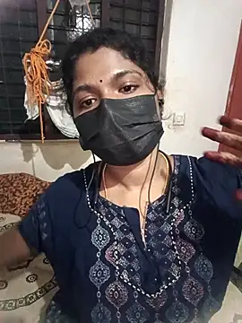 Snapshot of swetha01430 chatting on 09/19/25, 05:13 swetha01430 online show from 09/19/25, 05:13