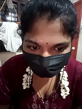 Snapshot of swetha01430 chatting on 09/25/25, 04:11 swetha01430 online show from 09/25/25, 04:11