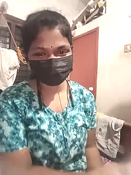 Snapshot of swetha01430 chatting on 09/26/25, 04:44 swetha01430 online show from 09/26/25, 04:44