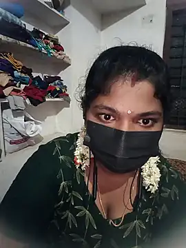 Snapshot of swetha01430 chatting on 10/15/25, 05:02 swetha01430 online show from 10/15/25, 05:02