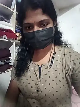 Snapshot of swetha01430 chatting on 10/26/25, 03:51 swetha01430 online show from 10/26/25, 03:51