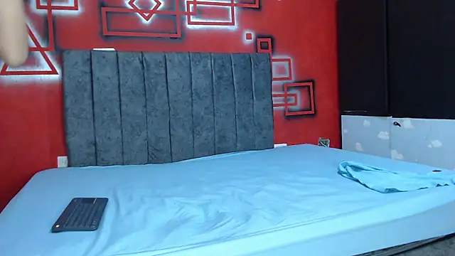 catalina hard love online show from 02/05/26, 12:59