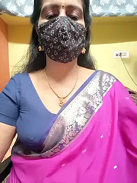 mallu-reshma online show from 11/16/25, 01:39