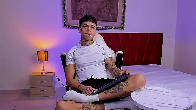 john mystic online show from 04/21/26, 01:42