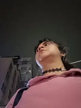 Snapshot of LylaVixxen chatting on 11/03/25, 11:48 LylaVixxen online show from 11/03/25, 11:48