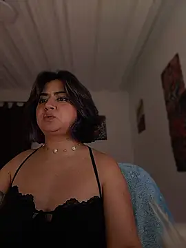 LylaVixxen online show from 07/04/26, 08:15
