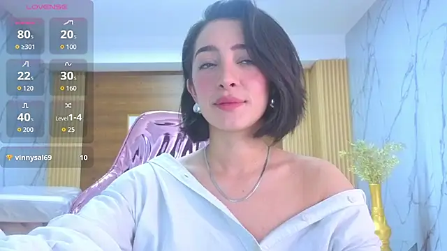 sara lopez s online show from 07/27/26, 02:13