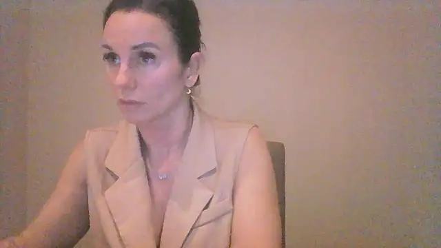 Justnani001 online show from 03/24/26, 10:04