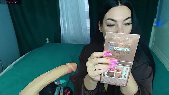 katerine Monroe online show from 10/25/25, 07:38