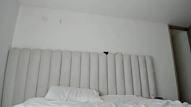 Meganbelford1 online show from 12/05/25, 05:09