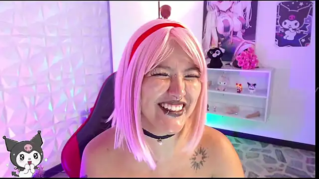 Snapshot of lil_candy77 chatting on 05/10/26, 12:21 lil candy77 online show from 05/10/26, 12:21