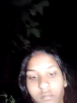 Idhika Jha online show from 10/09/25, 11:47