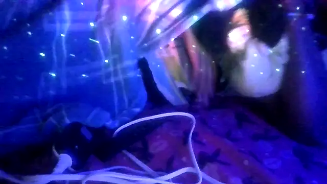 prettymaa online show from 12/18/25, 06:08